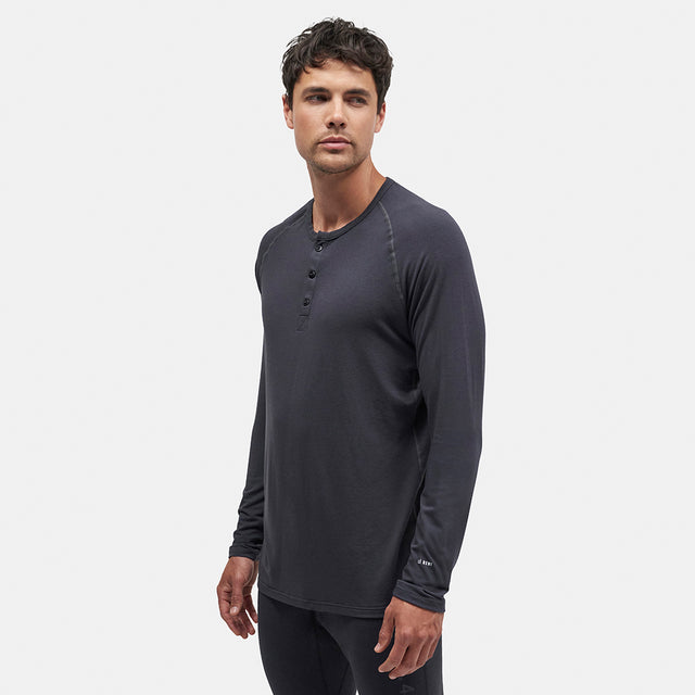 Mens Lightweight Tech Henley